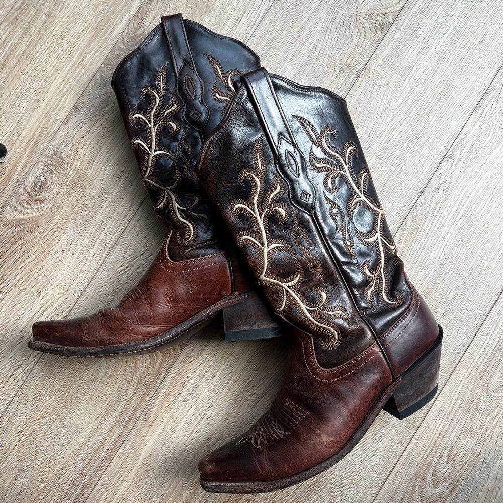 Old West Brown and Dark Brown Embroidered Leather Cowboy Boots